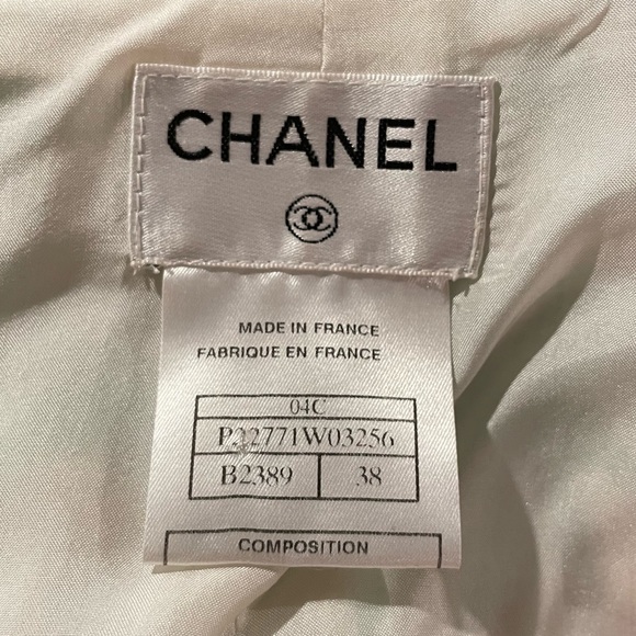 Chanel Vintage 2004 Cruise Collection 04C Tweed Boucle Skirt - Picture 10 of 14